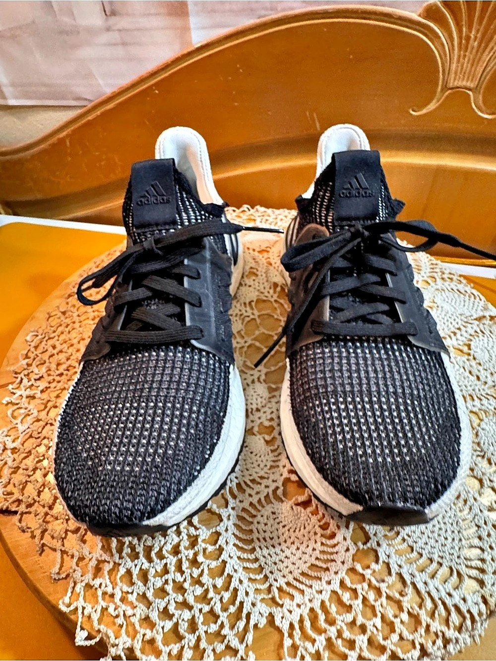 Adidas Ultra Boost Athletic Shoes Black & White US 71⁄2
